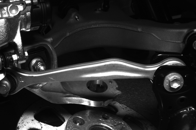 Applikationsbild der Montage von Achsen in der Automobil-Produktion