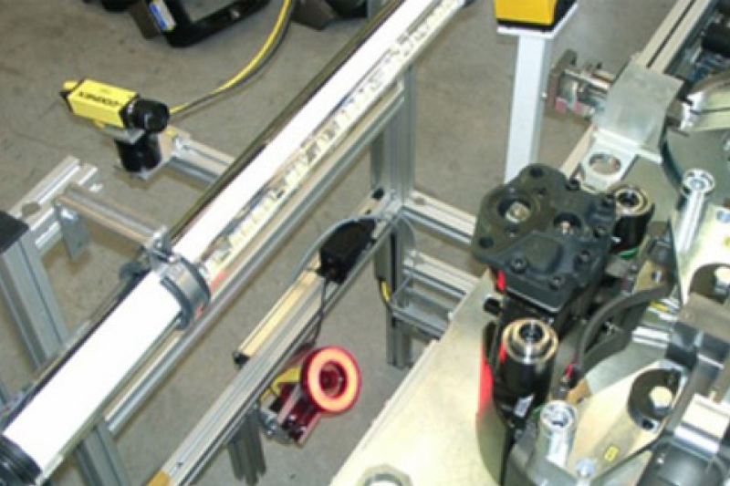 Applikationsbild der Montage von Bremsen in der Automobil-Produktion