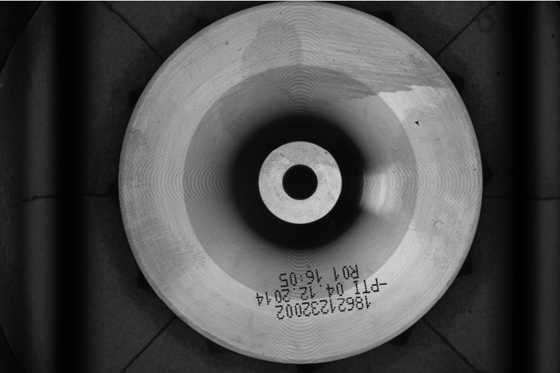 Applikationsbild der Enndkontrolle von Turbolader-Verdichterrädern in der Automobil-Produktion